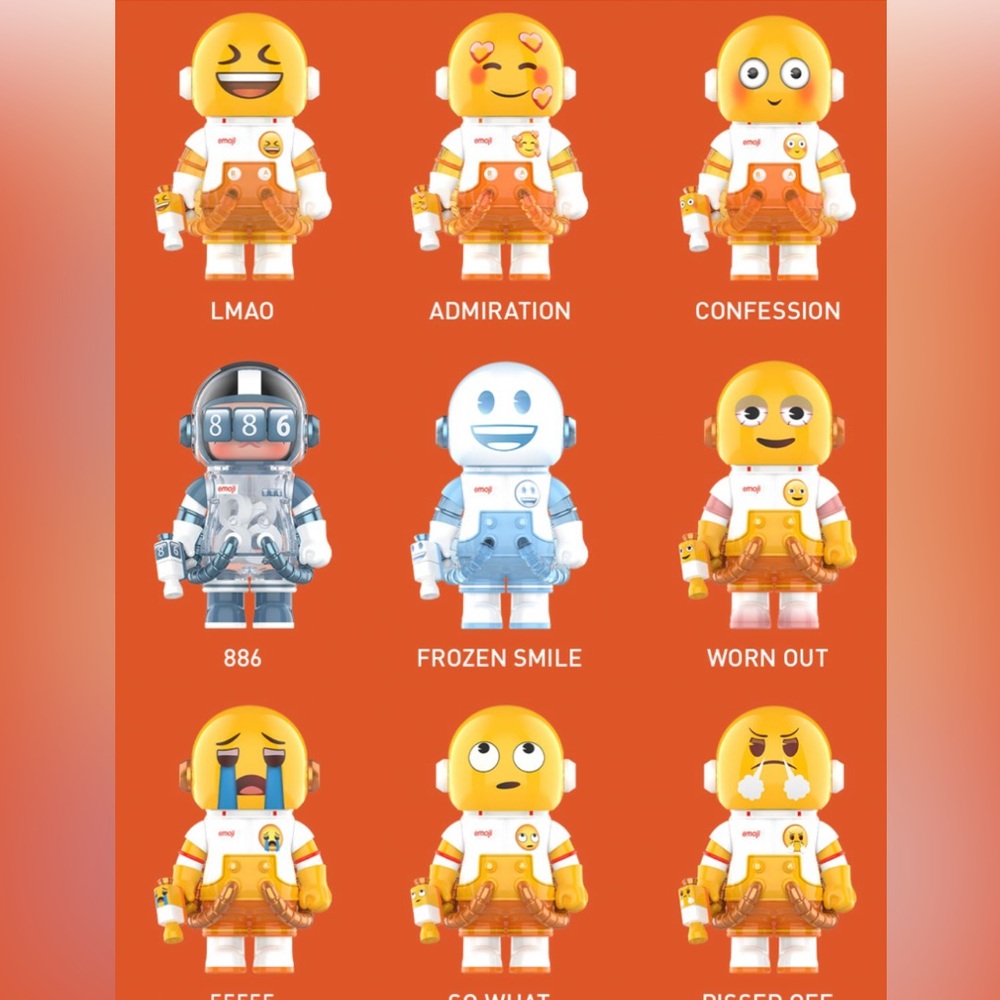 Mega Space Molly Emoji Series Figure-Frozen Smile - Picture 5 of 5
